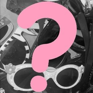 5 KIDS SUNGLASSES MYSTERY BUNDLE